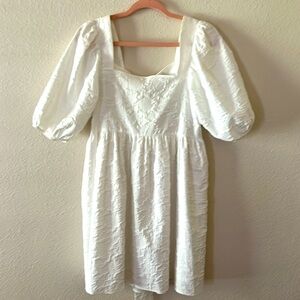 Versona Floral Jacquard Puff Dress, White - Size Medium